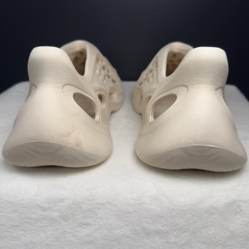 adidas Yeezy Foam Runner “Ararat” | G55486 | 11M - Picture 8 of 10